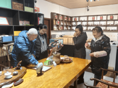 <b>雅安市以“两曲”体例开展节前食物平安查抄</b>